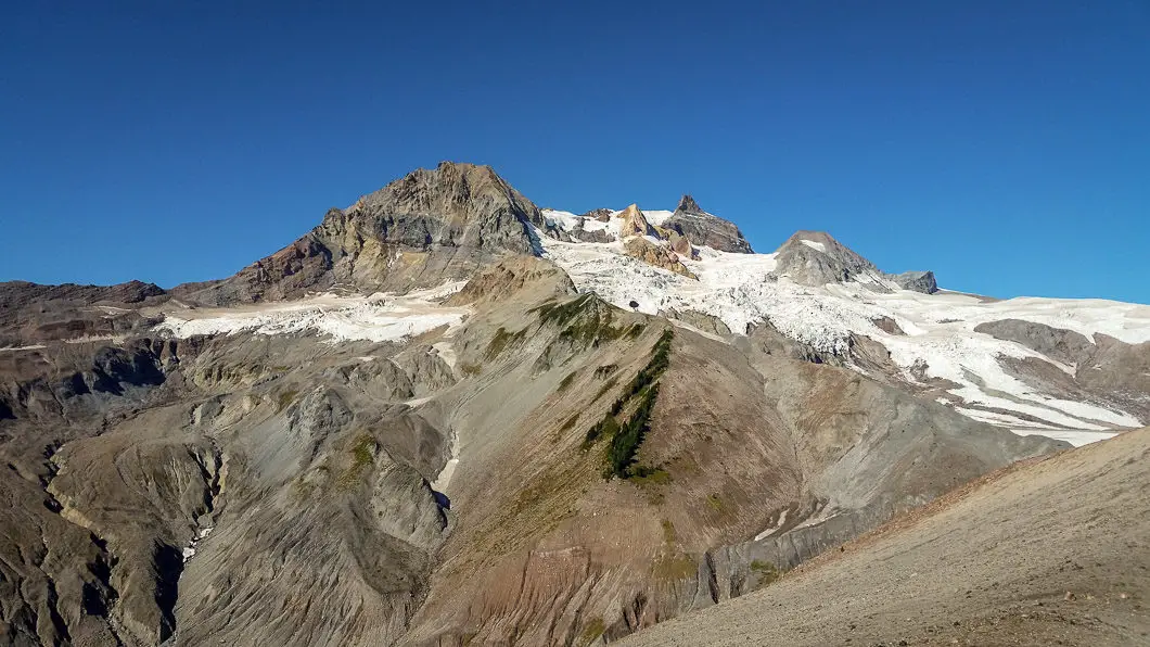 Hiking Opal Cone in Garibaldi Provincial Park 4 Atwell Peak