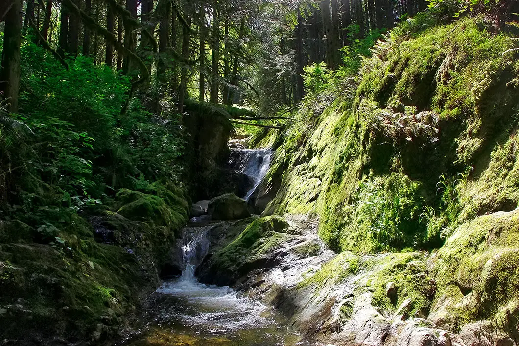 upper crystal falls