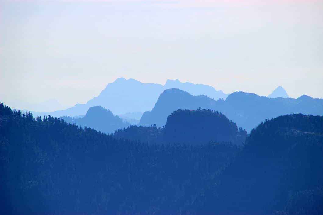 North Shore Mountains