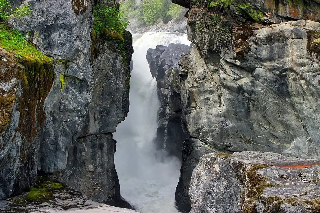 nairn falls waterfall