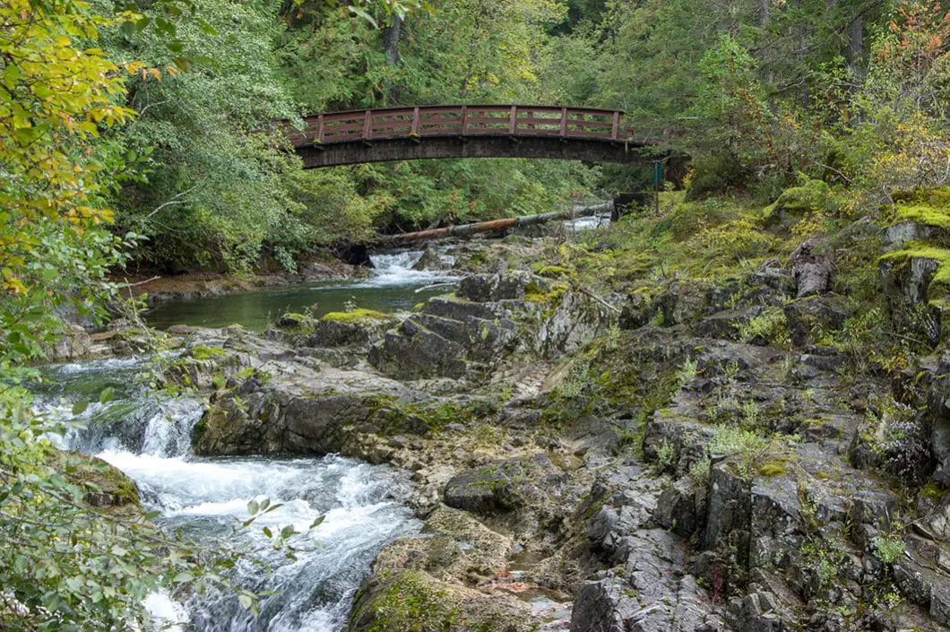 Upper falls bridge