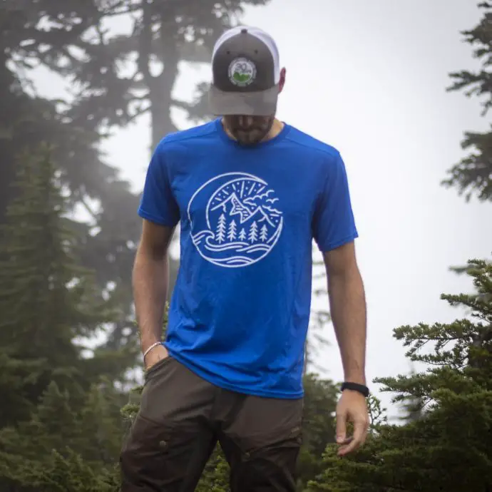 luna sport tee square 10 | Luna - Sport Tee