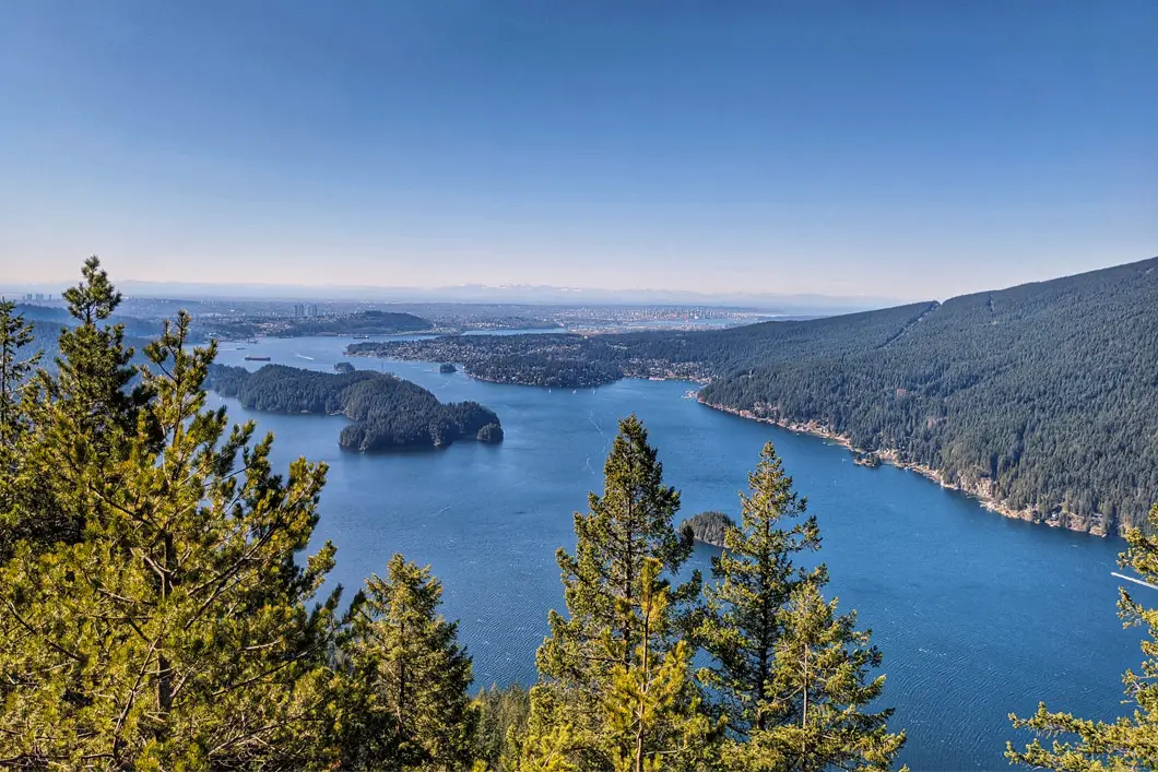 The 14 Best Public Transit Hikes around Vancouver 15 diez vistas hike | The 14 Best Public Transit Hikes around Vancouver